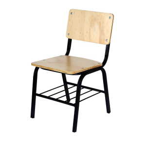 Silla Primaria de Madera