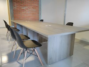 Mesa de Juntas 14 Usuarios